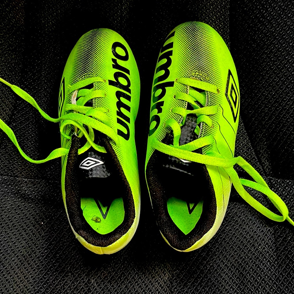Umbro Neon Green Kids' Sneakers
